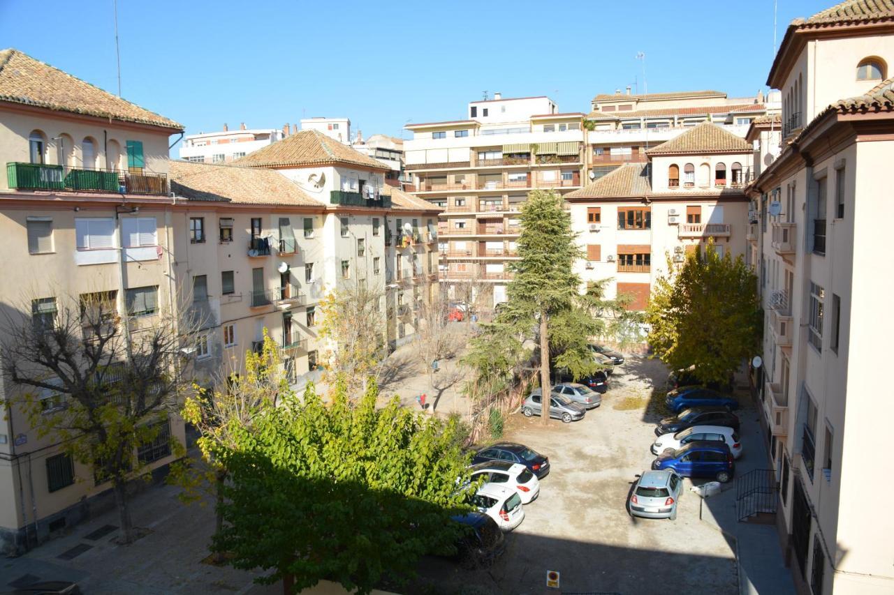 Luminoso Y Moderno Apartamento En El Centro Granada Buitenkant foto